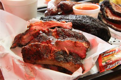 Louie mueller - That’s why he still refuses to serve sauce. But that doesn’t work for every customer base. When Lockhart Smokehouse, a Kreuz Market offshoot, opened in Dallas, they held staunchly to the “no ...